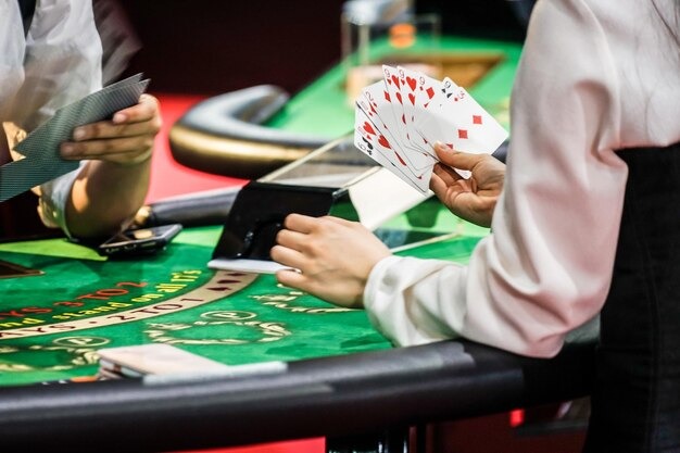 No Commission Baccarat Game